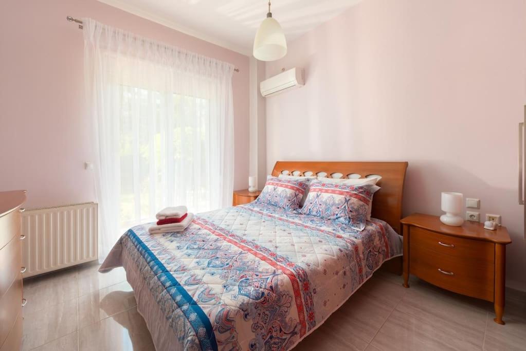 Greek Style Ground Floor Apartment & Pool Ialysos  Exteriör bild