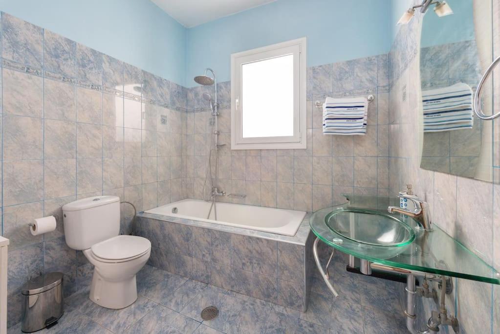 Greek Style Ground Floor Apartment & Pool Ialysos  Exteriör bild