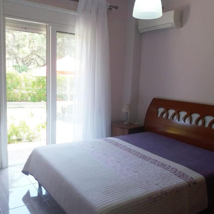 Greek Style Ground Floor Apartment & Pool Ialysos  Exteriör bild