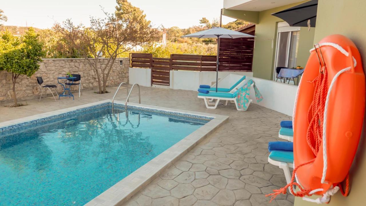 Greek Style Ground Floor Apartment & Pool Ialysos  Exteriör bild